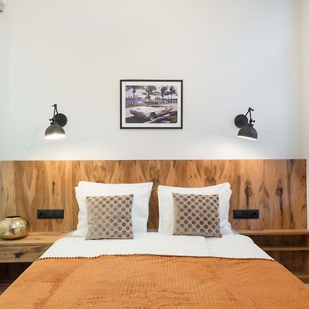Luxury Dream Suite In The Absolute Center บูดาเปสต์ ภายนอก รูปภาพ